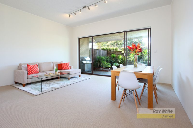 Photo - 1/10 Riverton Street, Clayfield QLD 4011 - Image 4