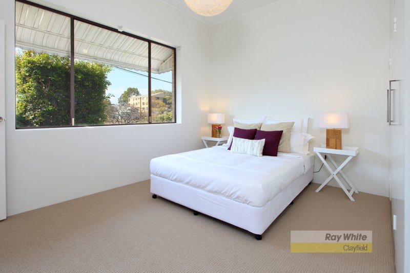 Photo - 1/10 Riverton Street, Clayfield QLD 4011 - Image 10