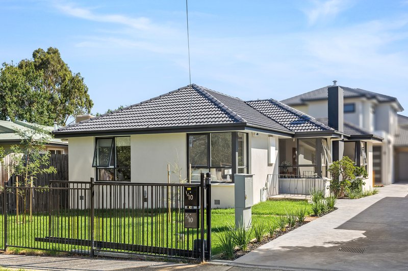 Photo - 1/10 Roberts Avenue, Box Hill South VIC 3128 - Image 1