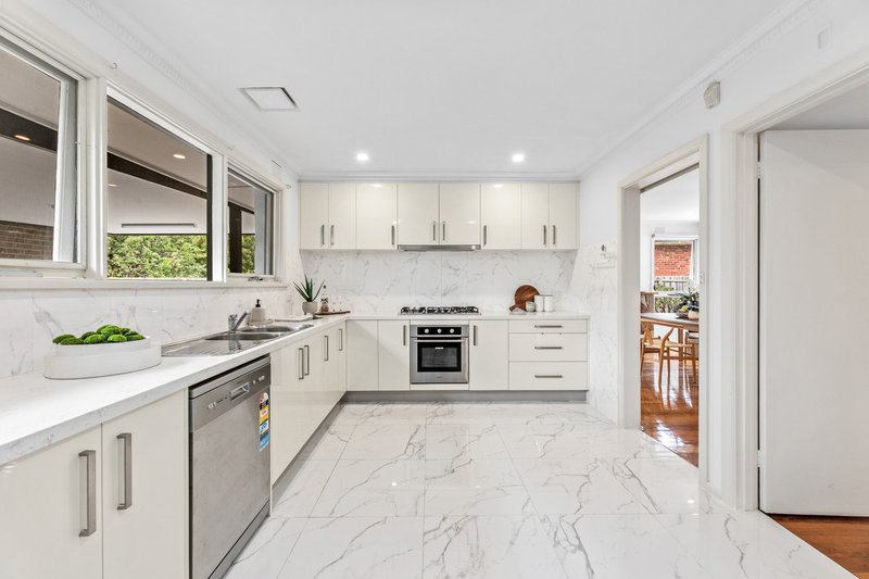 Photo - 1/10 Roberts Avenue, Box Hill South VIC 3128 - Image 7
