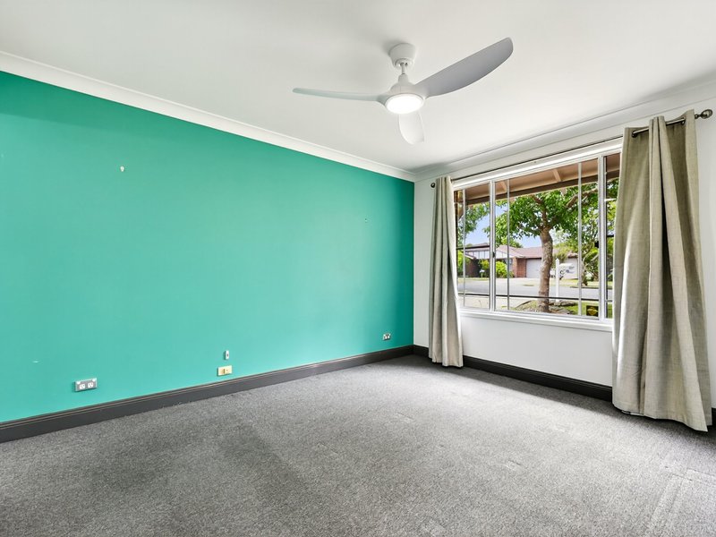 Photo - 110 Roper Road, Blue Haven NSW 2262 - Image 6