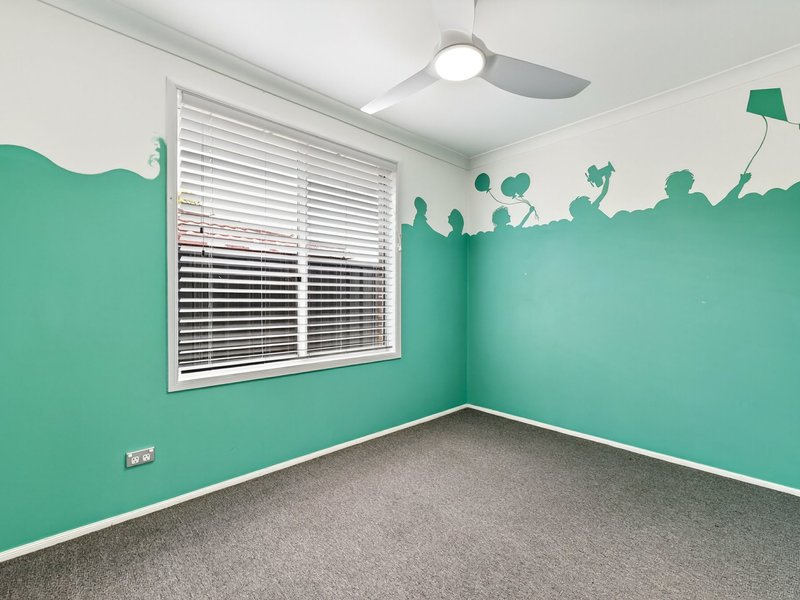 Photo - 110 Roper Road, Blue Haven NSW 2262 - Image 9