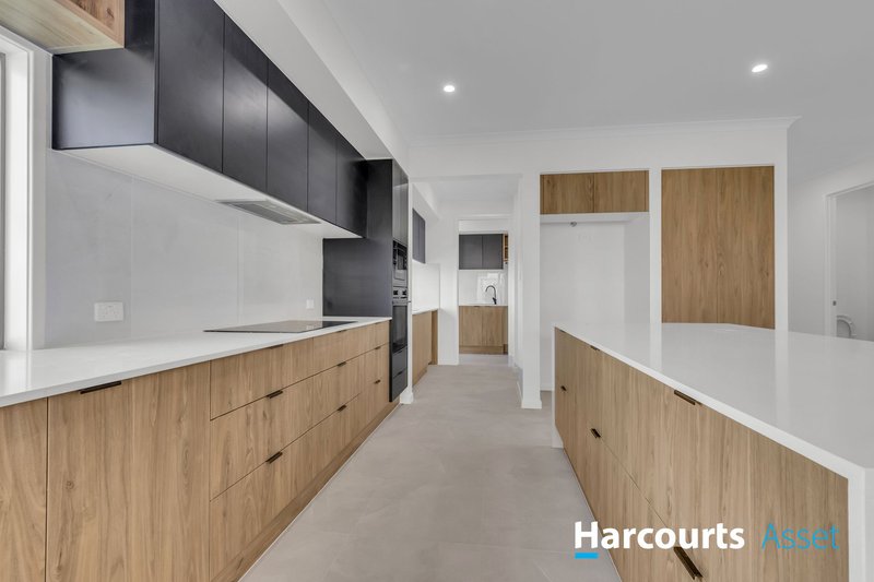 Photo - 110 Rosemary Circuit, Rochedale QLD 4123 - Image 6