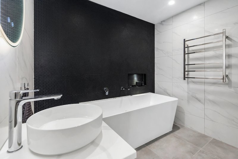Photo - 110 Salerno , Surfers Paradise QLD 4217 - Image 2