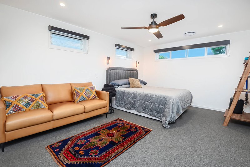 Photo - 110 Salerno , Surfers Paradise QLD 4217 - Image 3