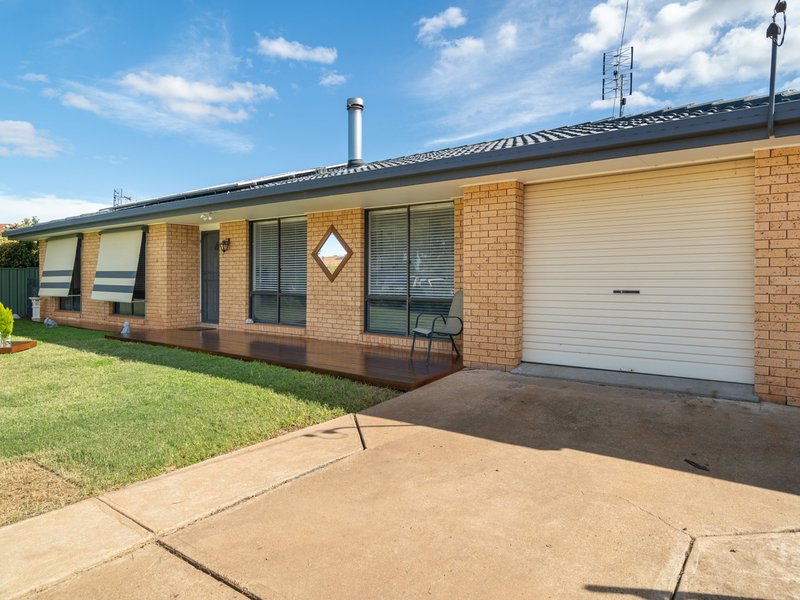 110 Scott Court, Narromine NSW 2821