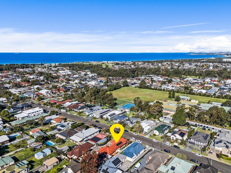 Photo - 1/10 Station Street, East Corrimal NSW 2518 - Image 10