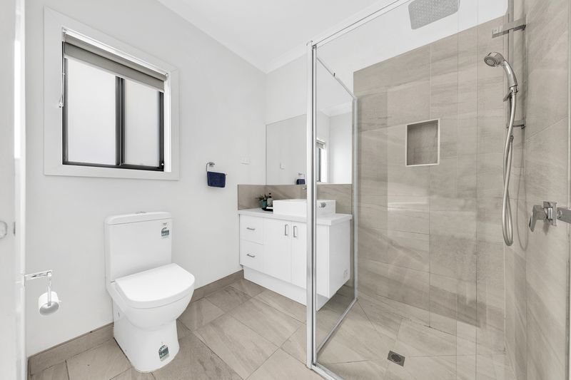 Photo - 110 Stonehill Drive, Maddingley VIC 3340 - Image 12