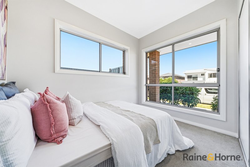 Photo - 110 Tallawong Road, Rouse Hill NSW 2155 - Image 16