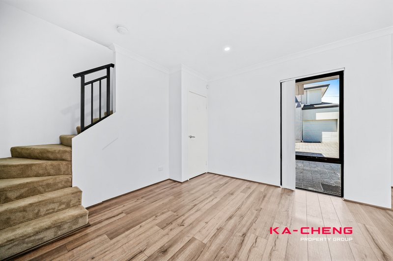 Photo - 1/10 Tate Street, St James WA 6102 - Image 14