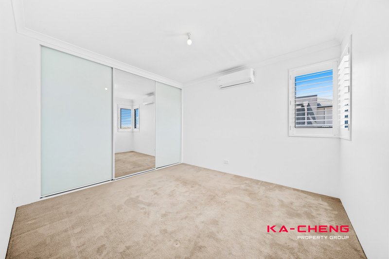 Photo - 1/10 Tate Street, St James WA 6102 - Image 22