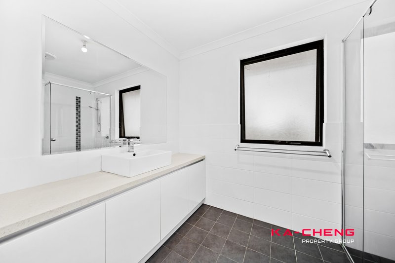 Photo - 1/10 Tate Street, St James WA 6102 - Image 24