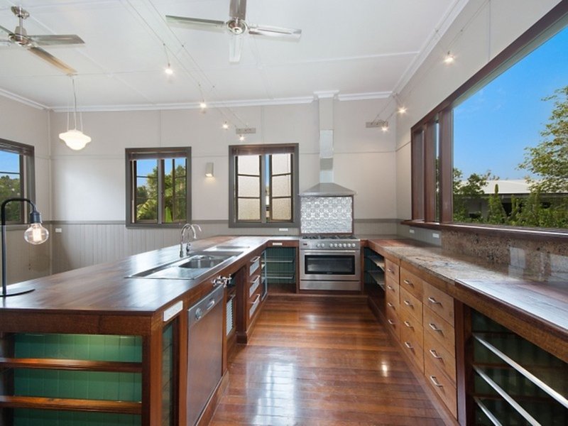 Photo - 110 Terania Street, North Lismore NSW 2480 - Image 2