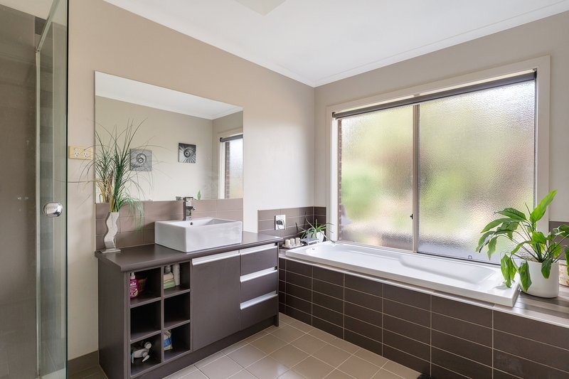 Photo - 110 Third Avenue, Eden Park VIC 3757 - Image 14