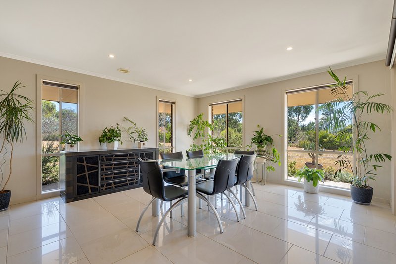 Photo - 110 Third Avenue, Eden Park VIC 3757 - Image 19