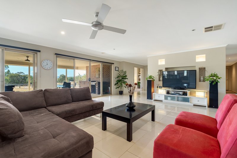 Photo - 110 Third Avenue, Eden Park VIC 3757 - Image 21