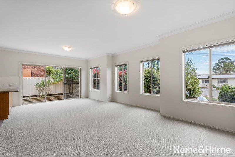 Photo - 1/10 Thomas Street, Milton NSW 2538 - Image 4