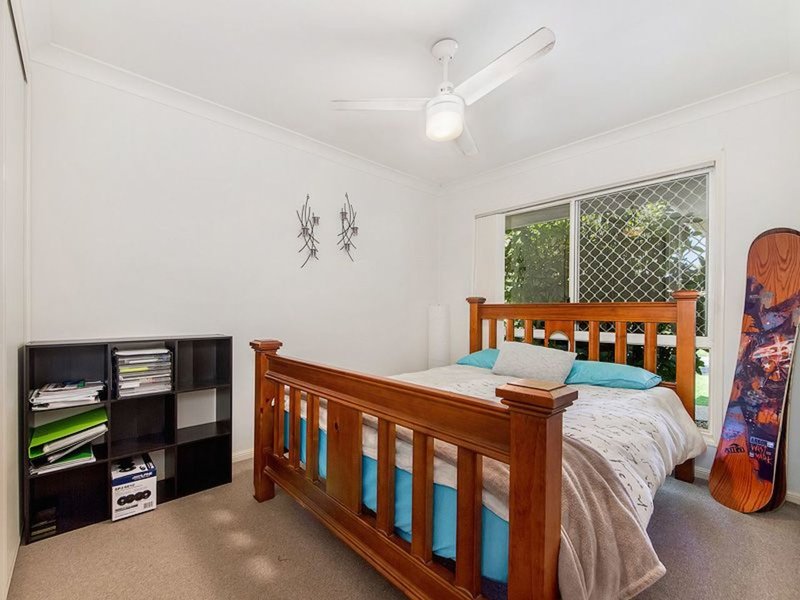 Photo - 1/10 Thornleigh Cr , Varsity Lakes QLD 4227 - Image 7