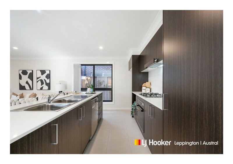 Photo - 110 Webber Circuit, Bardia NSW 2565 - Image 5