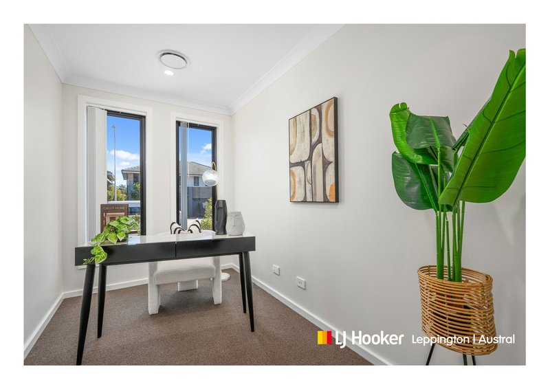Photo - 110 Webber Circuit, Bardia NSW 2565 - Image 11