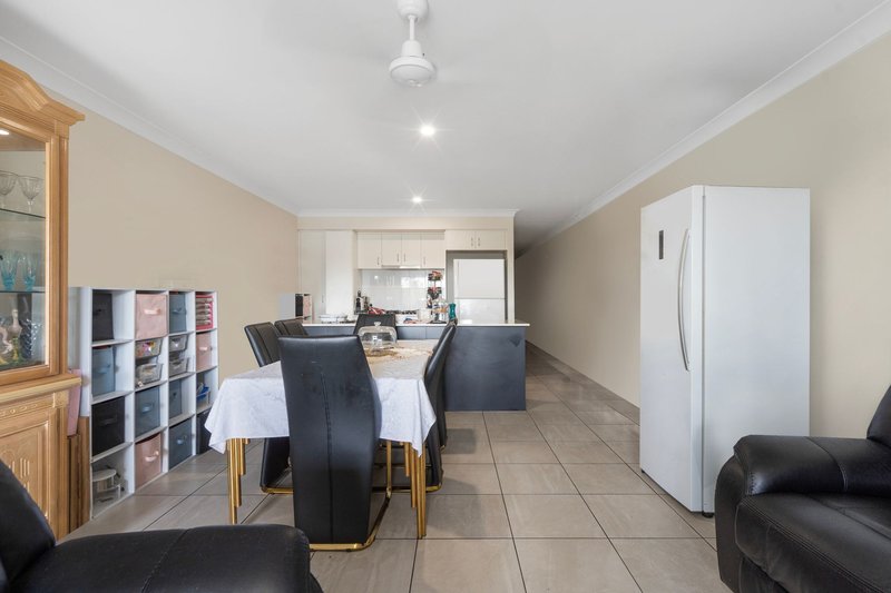 Photo - 1/10 Westray Court, Redbank Plains QLD 4301 - Image 4