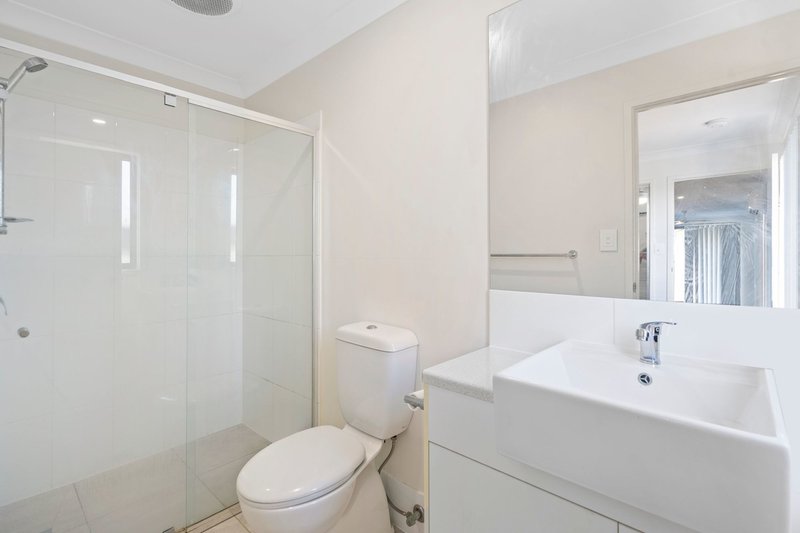 Photo - 1/10 Westray Court, Redbank Plains QLD 4301 - Image 7