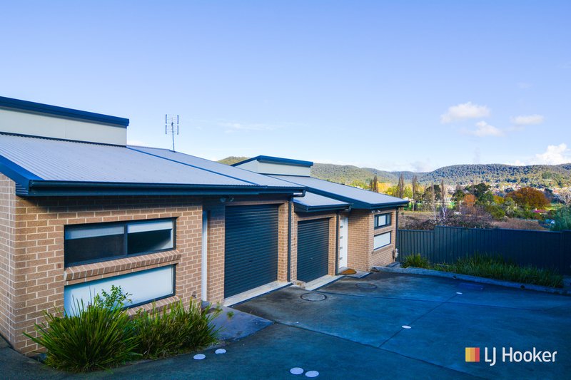 Photo - 1/10 Wilton Close, Lithgow NSW 2790 - Image 1