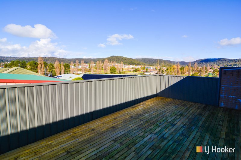 Photo - 1/10 Wilton Close, Lithgow NSW 2790 - Image 10