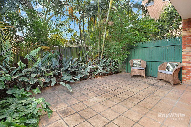 1/100 Bayview Terrace, Clayfield QLD 4011