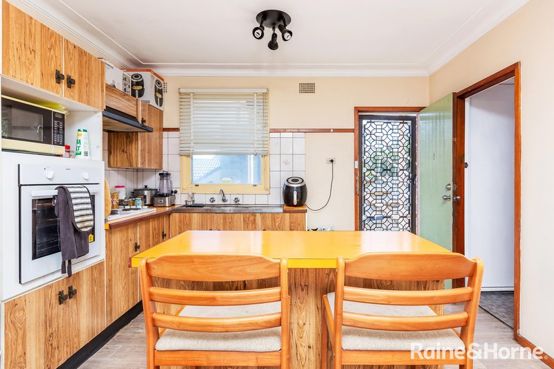 Photo - 1/101 Acacia Avenue, North Lambton NSW 2299 - Image 3