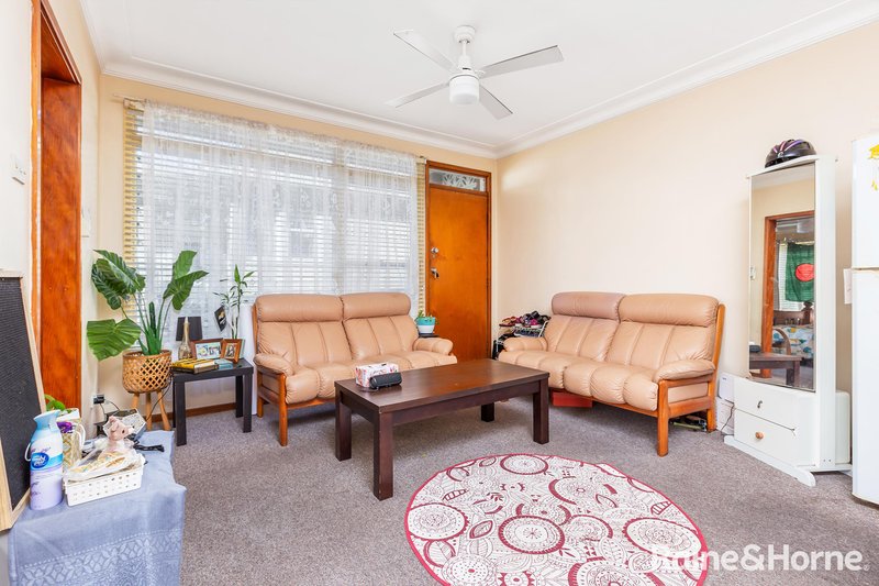 Photo - 1/101 Acacia Avenue, North Lambton NSW 2299 - Image 4