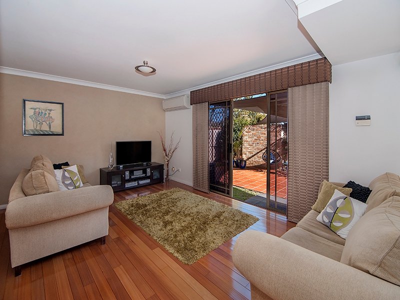 Photo - 1/101 Albert Street, Revesby NSW 2212 - Image 2