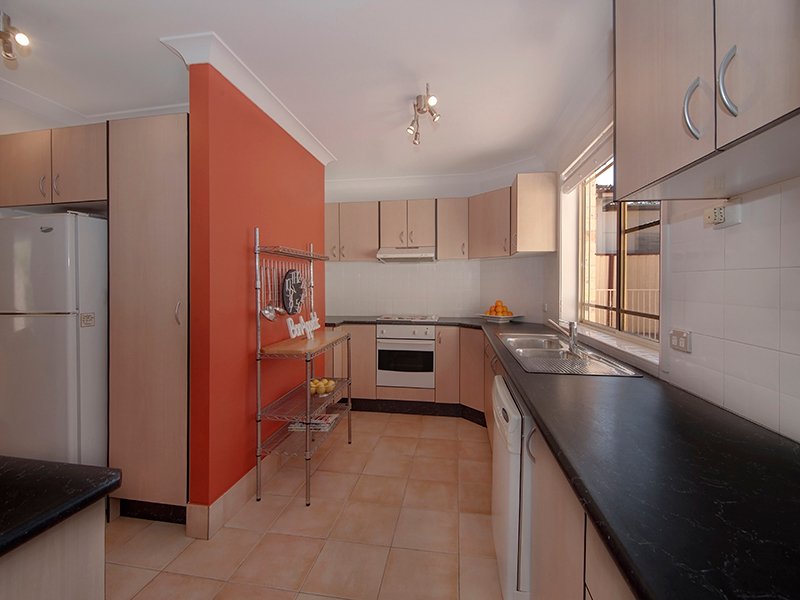 Photo - 1/101 Albert Street, Revesby NSW 2212 - Image 4