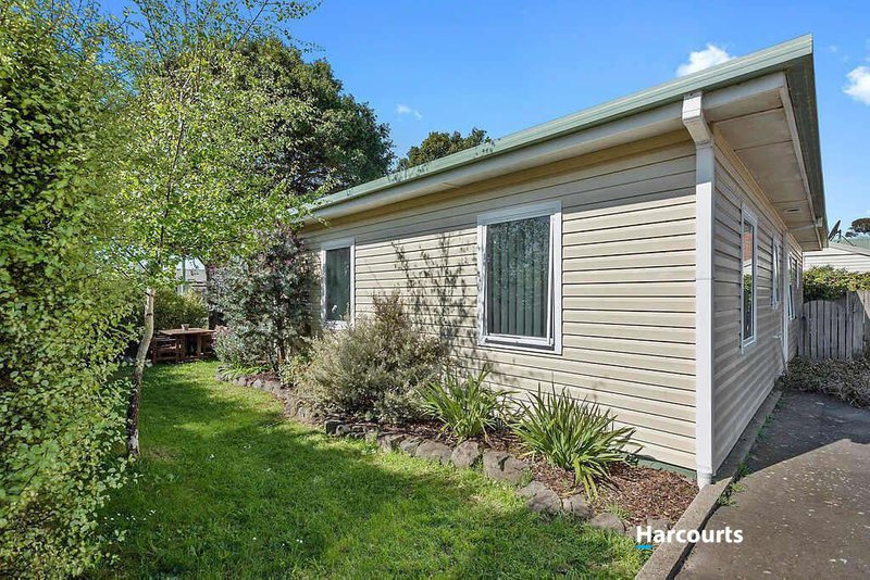 Photo - 1/101 Madden Street, Devonport TAS 7310 - Image 13