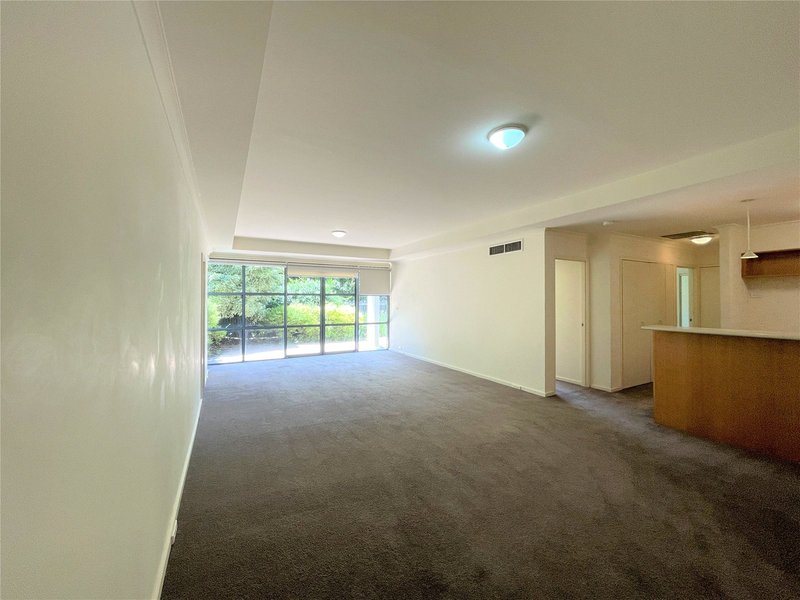 Photo - 110/102 Wells Street, Southbank VIC 3006 - Image 3
