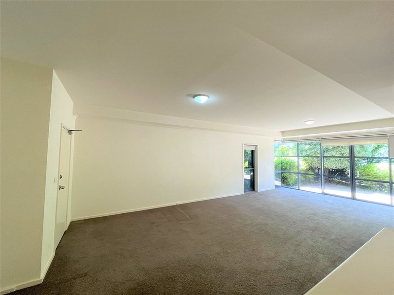 Photo - 110/102 Wells Street, Southbank VIC 3006 - Image 4
