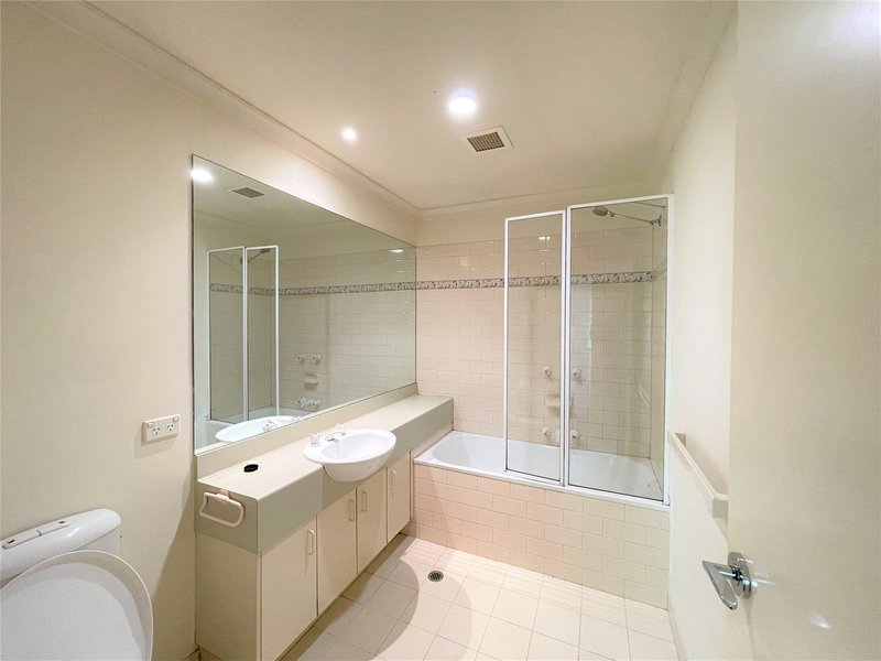 Photo - 110/102 Wells Street, Southbank VIC 3006 - Image 9