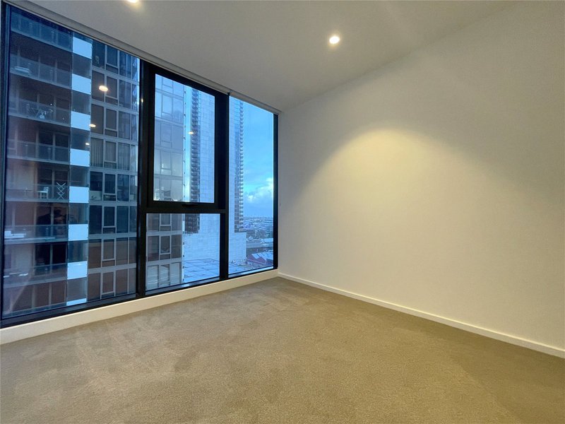 Photo - 1101/1 Balston Street, Southbank VIC 3006 - Image 5