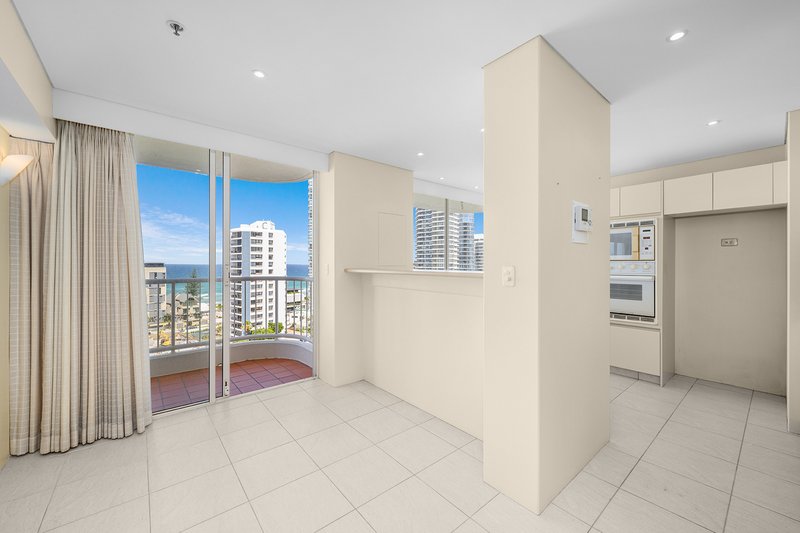 Photo - 1101/1 Peak Avenue, Main Beach QLD 4217 - Image 10