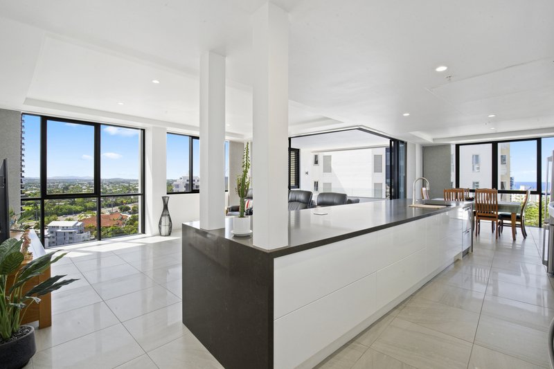 Photo - 1101/19 Albert Avenue, Broadbeach QLD 4218 - Image 9