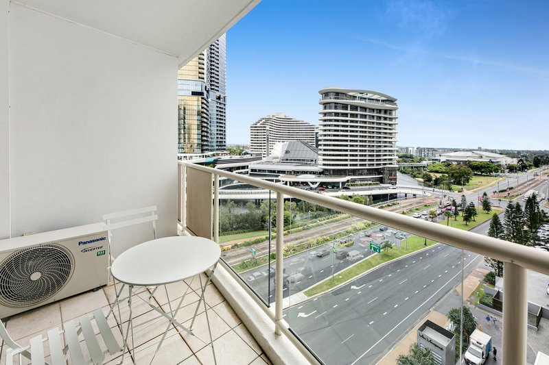 1101/42 Surf Parade, Broadbeach QLD 4218