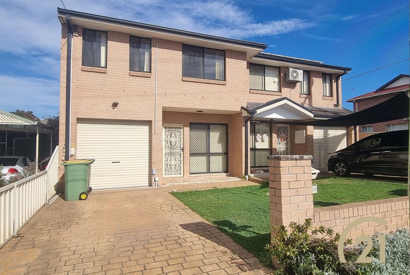 Photo - 1/102 Arbutus Street, Canley Heights NSW 2166 - Image 1