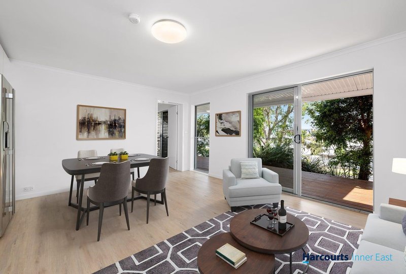 Photo - 1/102 Henderson Street, Bulimba QLD 4171 - Image 4