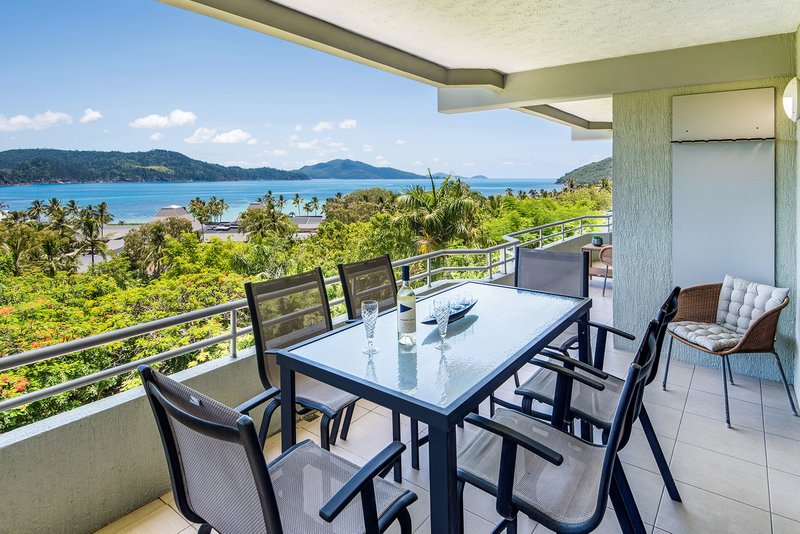 Photo - 110/2 Marina Drive, Poinciana Lodge , Hamilton Island QLD 4803 - Image 2