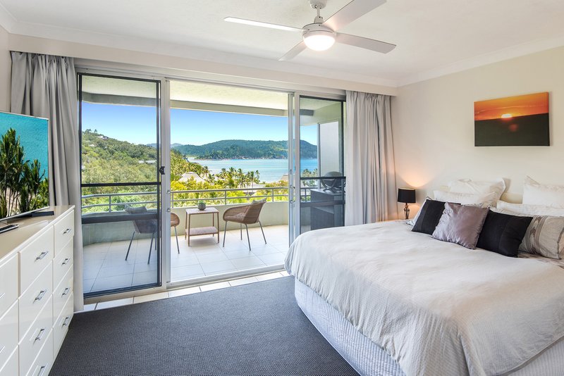 Photo - 110/2 Marina Drive, Poinciana Lodge , Hamilton Island QLD 4803 - Image 7