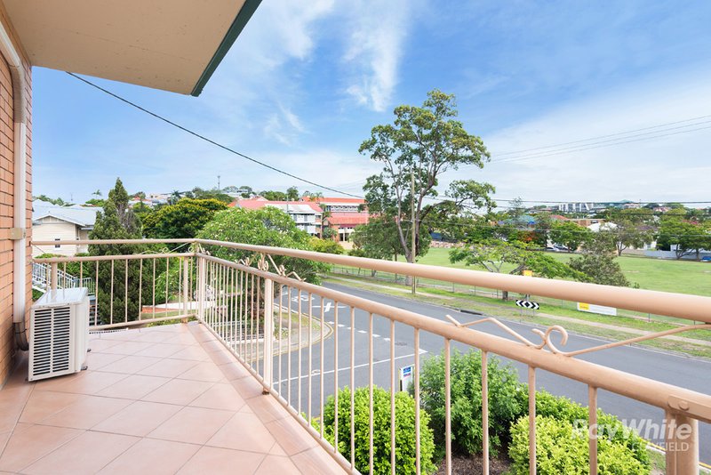 Photo - 1/102 Massey Street, Ascot QLD 4007 - Image 8