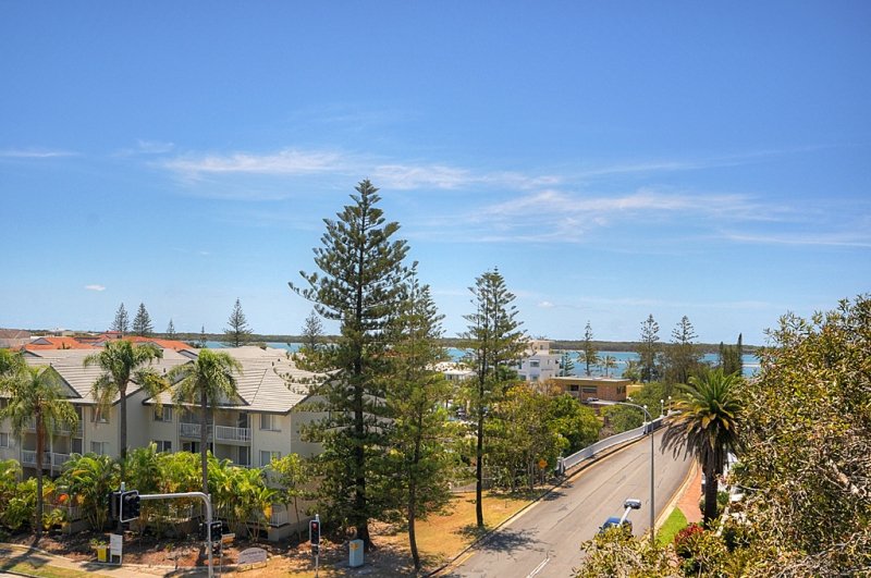 110/20-28 Bayview Street, Runaway Bay QLD 4216