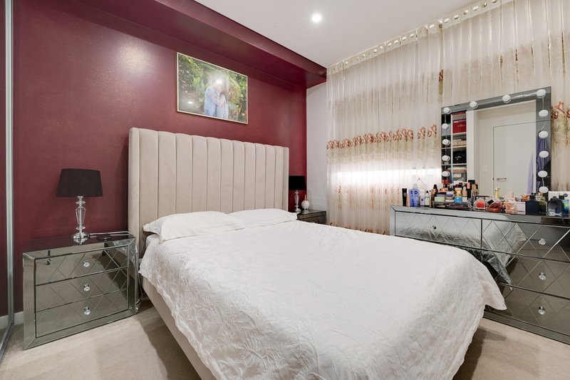 Photo - 110/20 Dressler Court, Merrylands NSW 2160 - Image 5