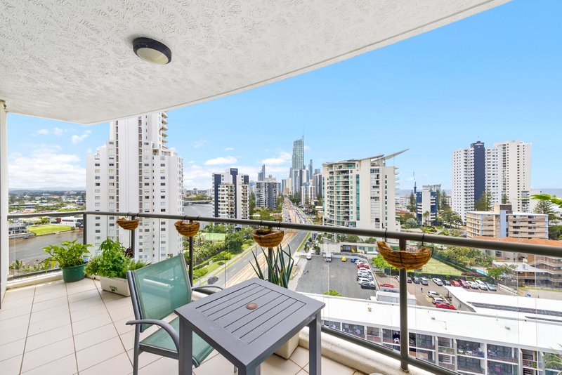 Photo - 1102/2865 Gold Coast Highway, Surfers Paradise QLD 4217 - Image 3