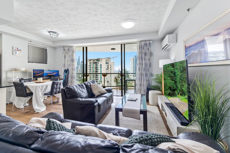 Photo - 1102/2865 Gold Coast Highway, Surfers Paradise QLD 4217 - Image 6